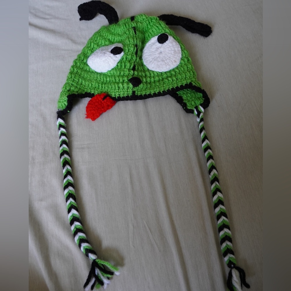 GIR INVADER ZIM Handmade Crochet Beanie Y2K